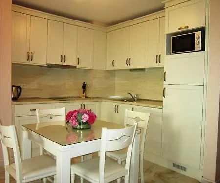 Apartahotel Artur 3*