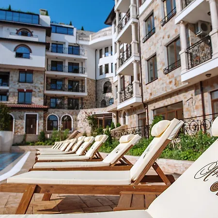 Artur Apartahotel 3*