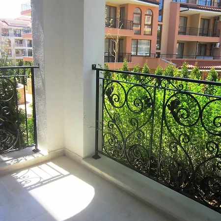 Apartahotel Artur 3*