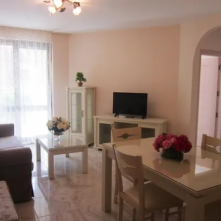 Apartahotel Artur 3*
