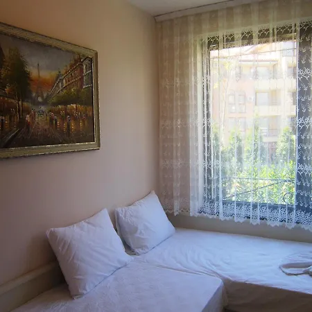 Artur Apartahotel